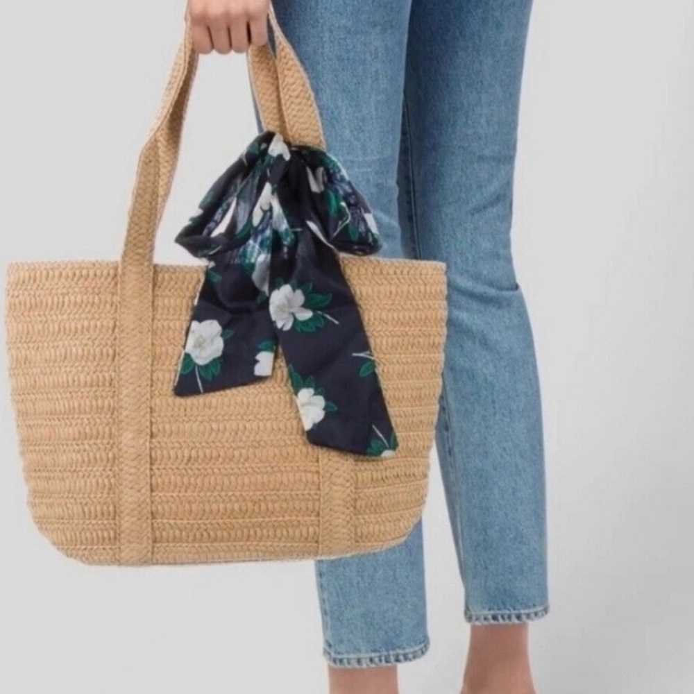 Elegant Tan Woven Tote Bag